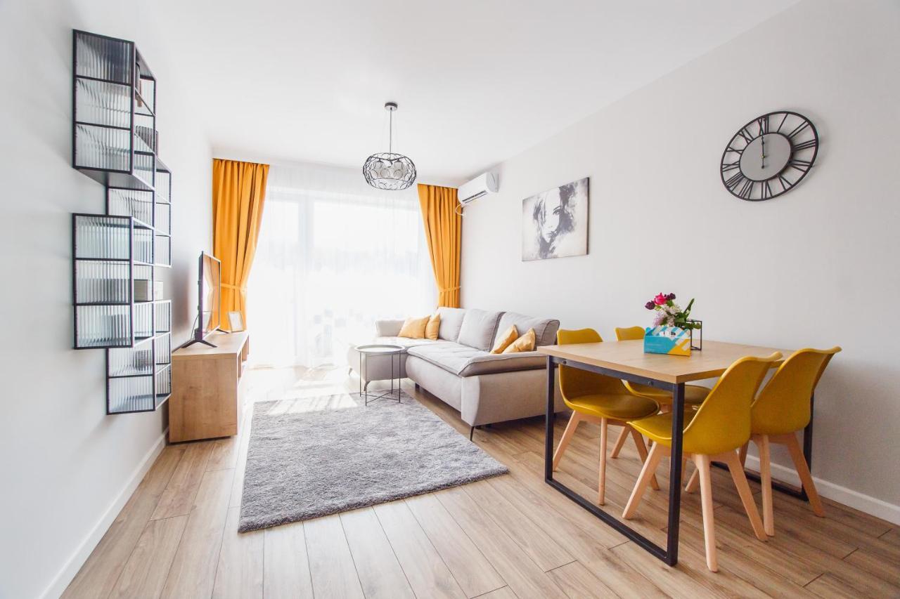 Gorgeous Home At Prima Universitatii Oradea Dış mekan fotoğraf